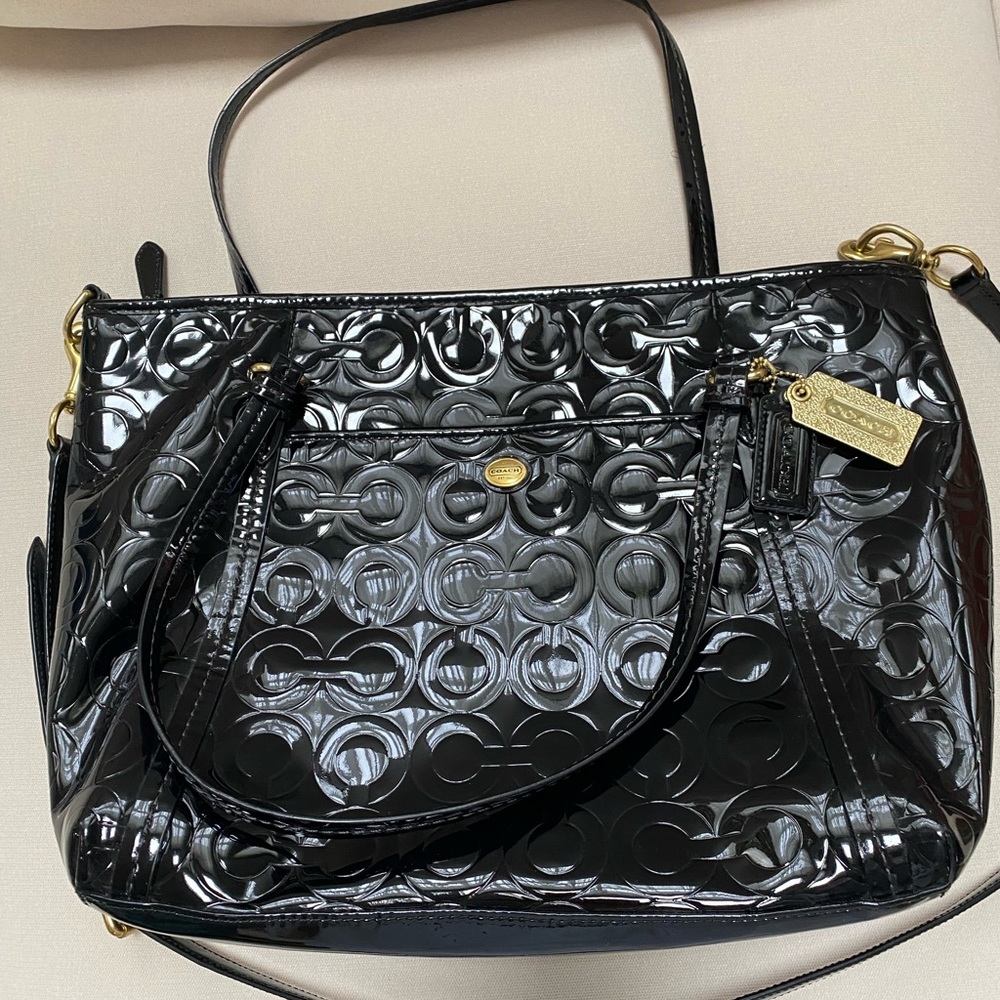 ❌SOLD❌COACH BLACK PATENT LEATHER TOTE/SHOULDER BAG